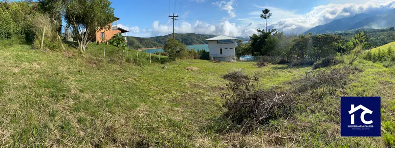 Lote Parcelación Militar